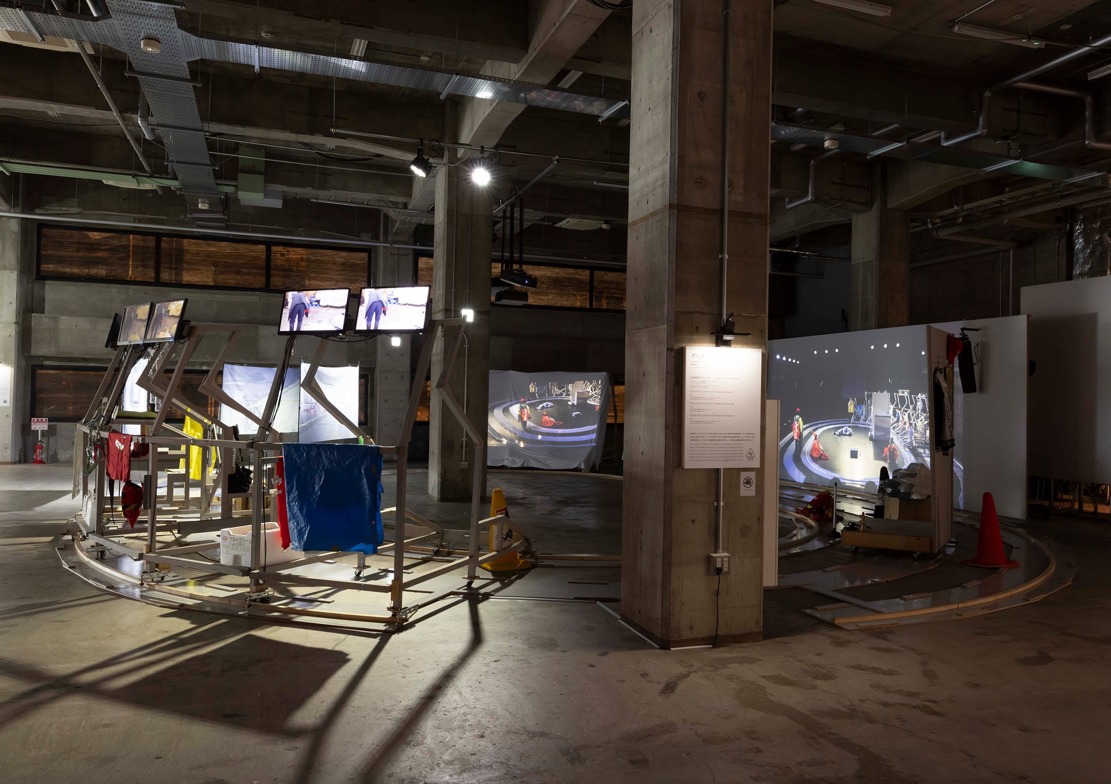 ART EXHIBITION 昨年の様子