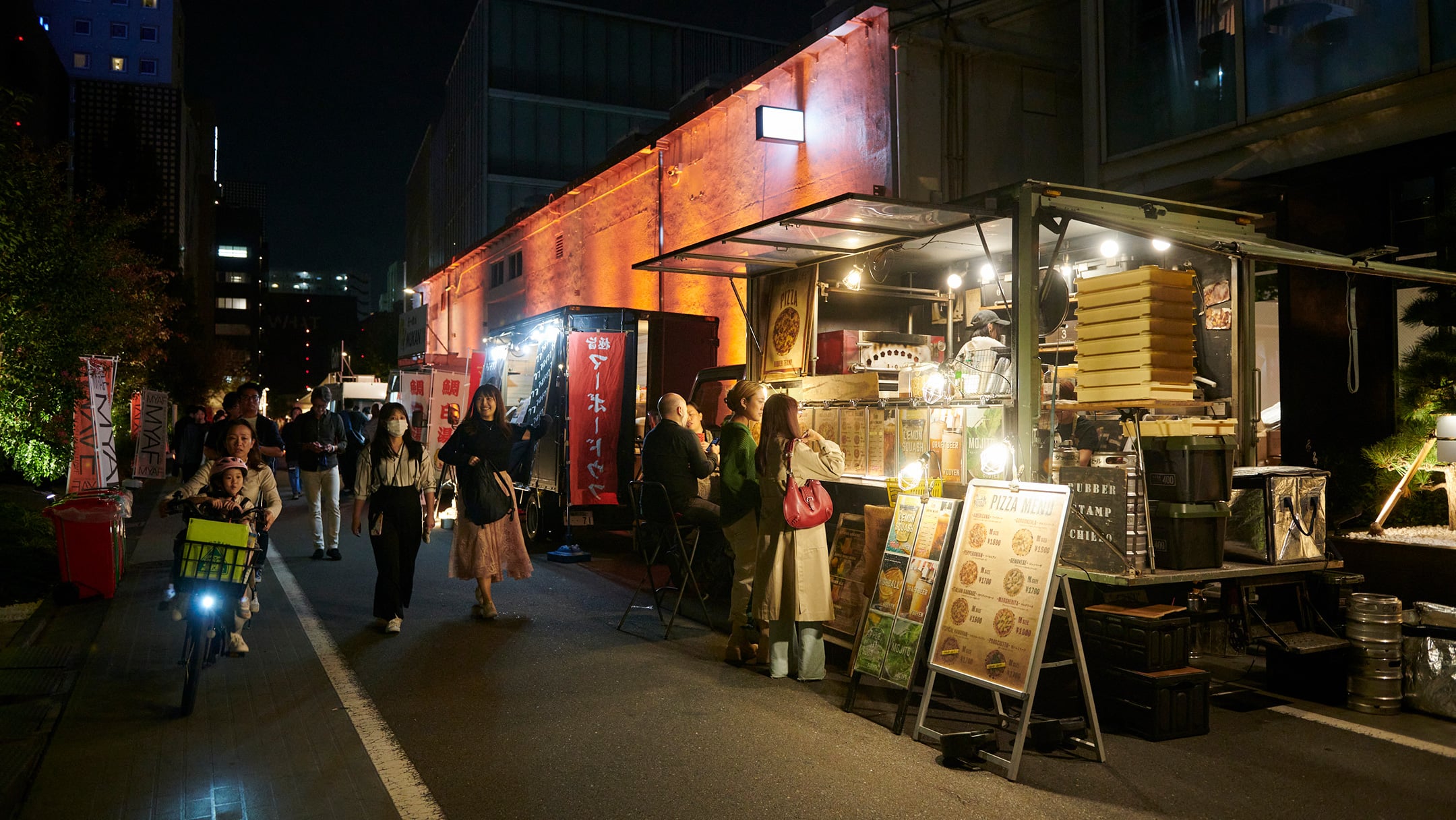 MARKET 昨年の様子